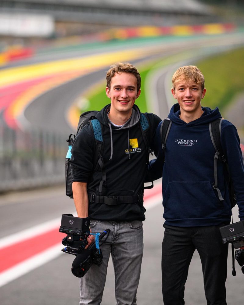 FA189D7E-B31D-49D8-A4EB-463C48FFA2CC